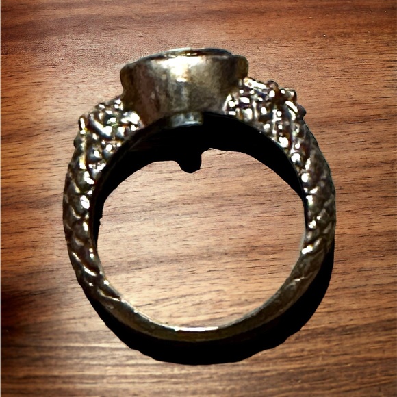 Blue Topaz Solid Sterling Silver Ring - Picture 6 of 13